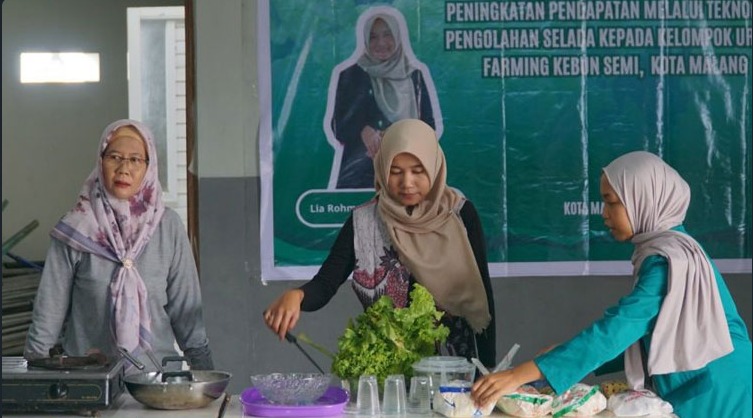Pengabdian Kepada Masyarakat TIm Dosen Unisma Malang,Dorong Pendapatan Urban Farming