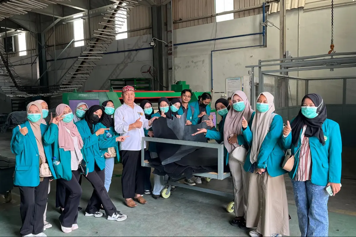 Selami Dunia Nyata Pengelolaan Limbah: Mahasiswa Biologi UNISMA Gelar Kunjungan Lapang ke UPT PALD dan PT Usaha Loka Malang