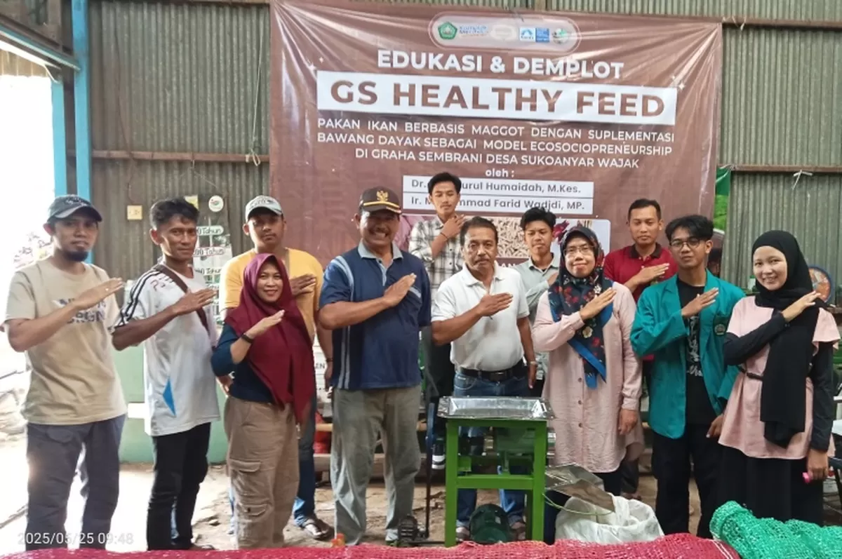 UNISMA Kembangkan Inovasi Pakan Ikan Berbasis Maggot dan Bawang Dayak di Graha Sembrani